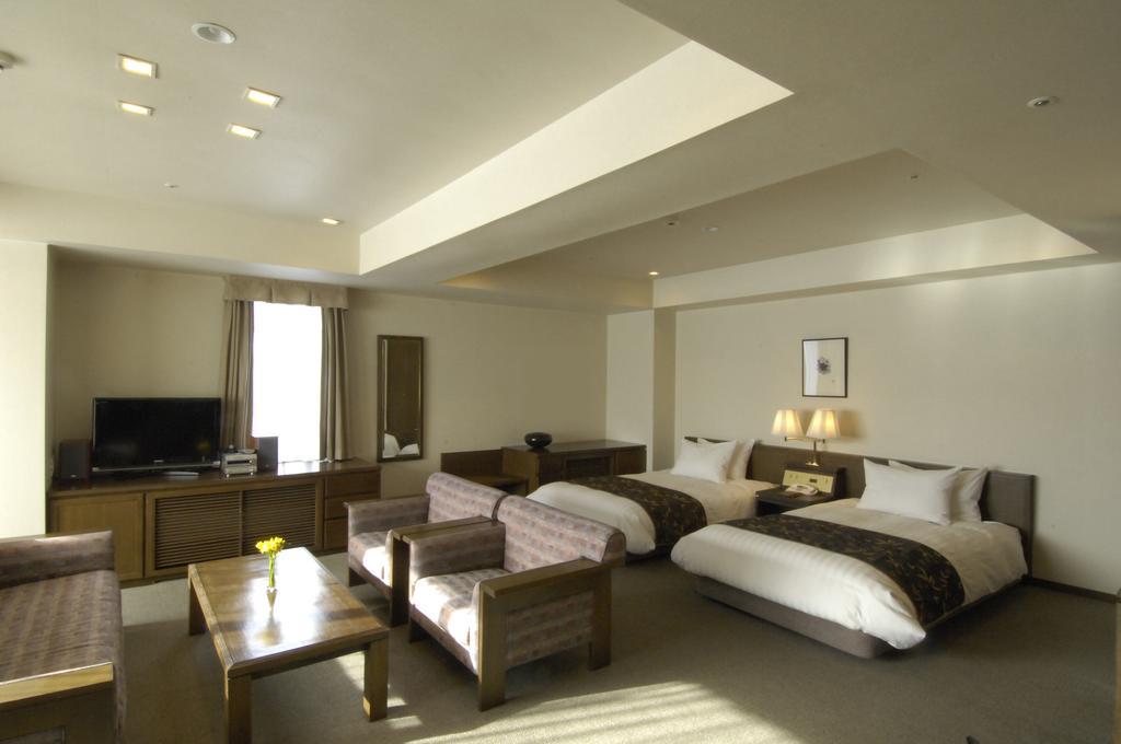 Karuizawakurabu Hotel 1130 Hewitt Resort Tsumagoi Exterior photo